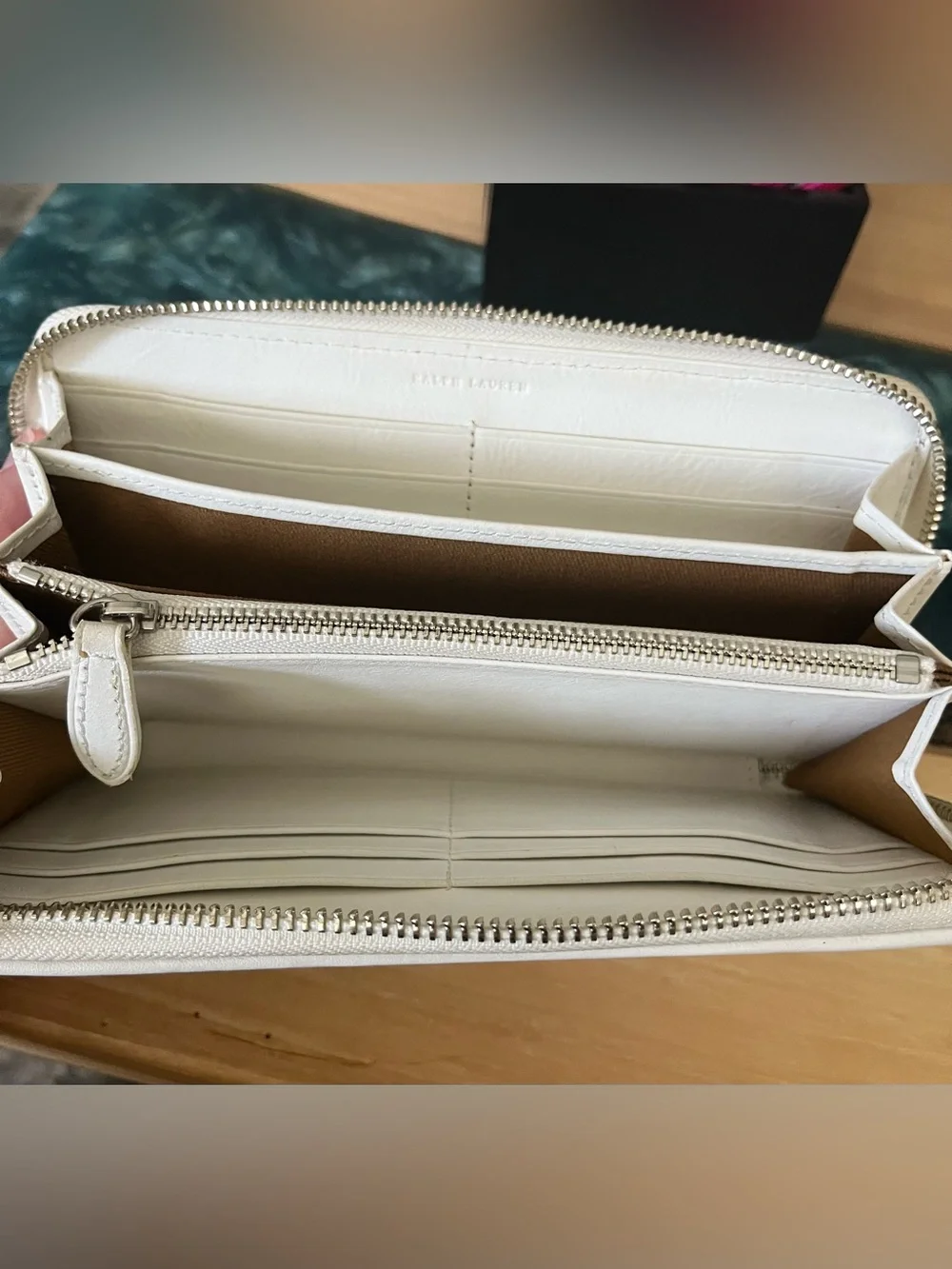 Ralph Lauren White Leather Women's Zip around wallet